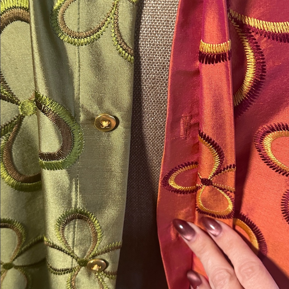 Vintage Peter Lai Oversized Artsy Silk Embroidered Floral Colorblock Button up - Picture 6 of 9